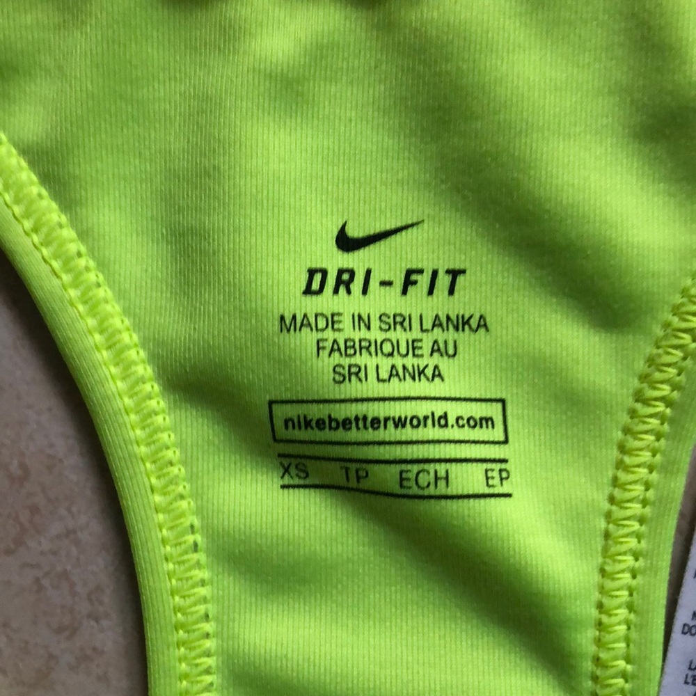 Nike dri-fit sport’s bra bundle - Picture 6 of 6
